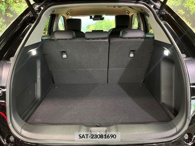 Honda VEZEL 2024-04 8884542-9