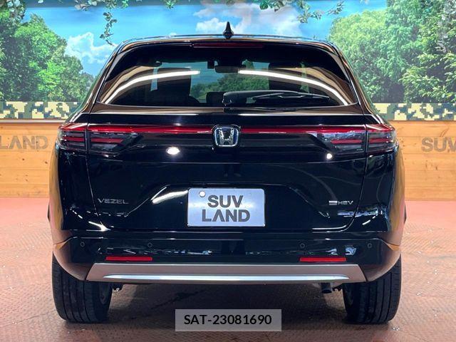 Honda VEZEL 2024-04 8884542-14