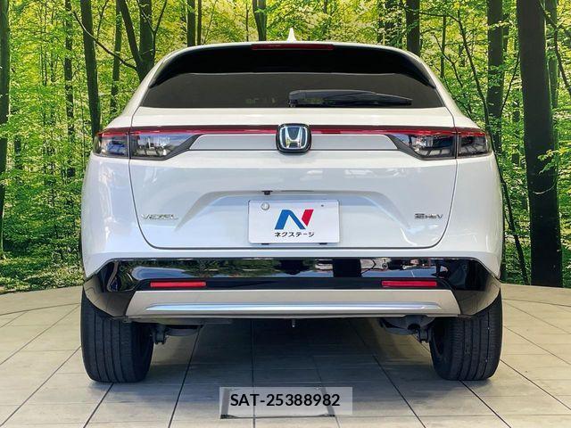 Honda VEZEL 2021-04 8884544-14