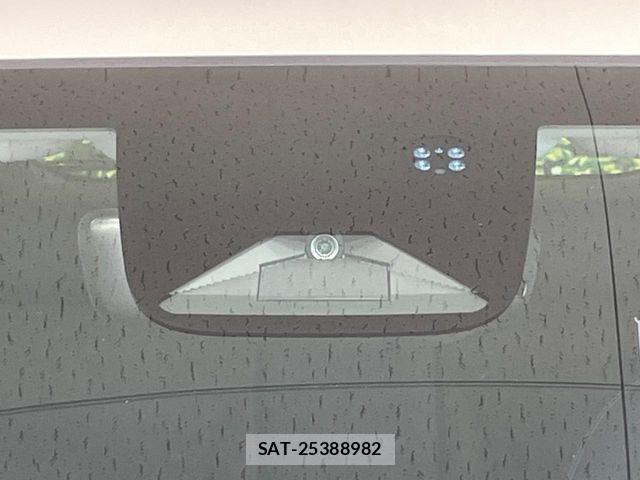 Honda VEZEL 2021-04 8884544-4