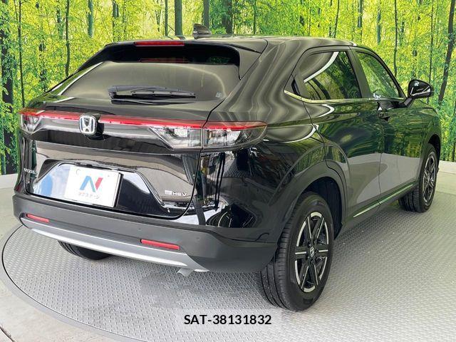 Honda VEZEL 2022-10 8884545-17