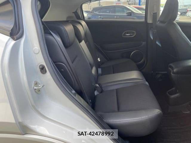 Honda VEZEL 2018-03 518515-9