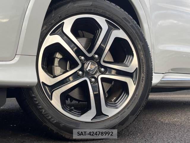 Honda VEZEL 2018-03 518515-13