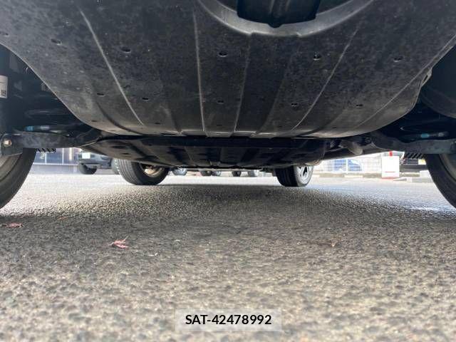 Honda VEZEL 2018-03 518515-19