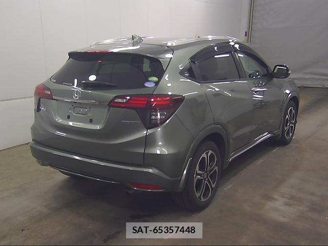 Honda VEZEL 2018-06 1076984-1