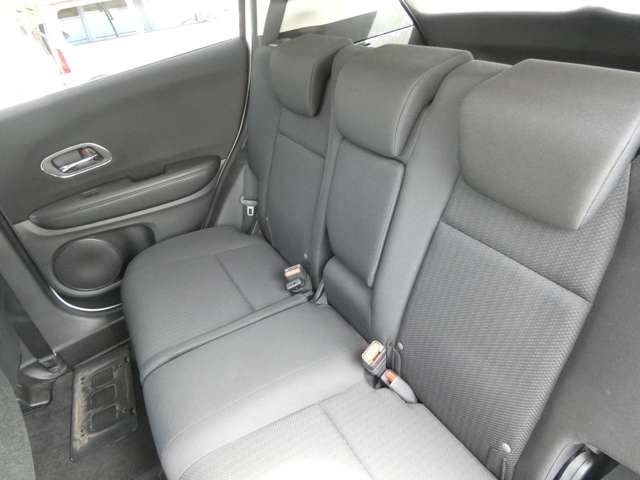 Honda VEZEL 2014-08 3686782-9