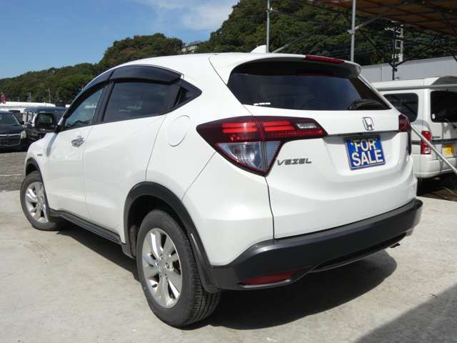 Honda VEZEL 2014-08 3686782-5