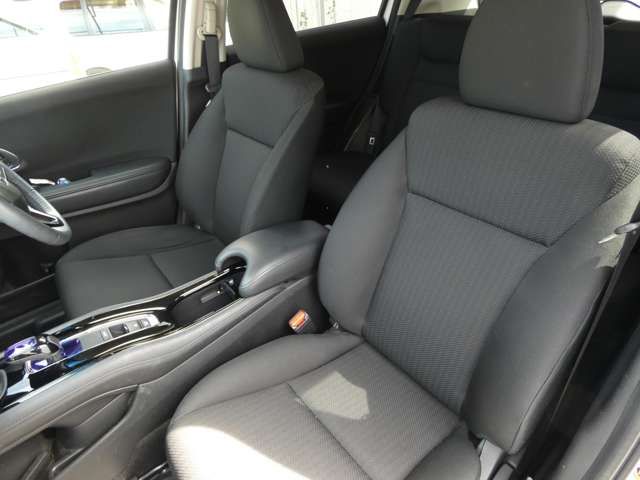 Honda VEZEL 2014-08 3686782-8