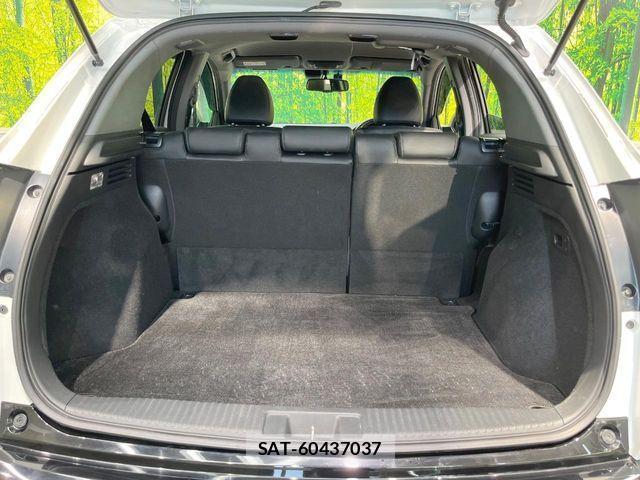 Honda VEZEL 2017-04 3910941-9
