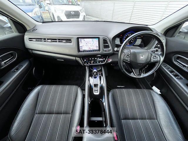 Honda VEZEL 2018-01 4111952-1