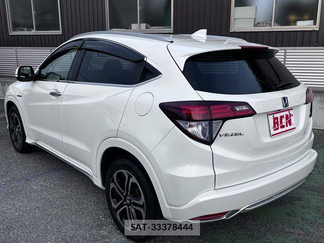 Honda VEZEL 2018-01 4111952-2