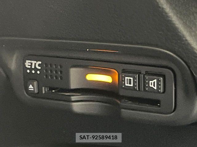 Honda VEZEL 2020-03 4992694-6