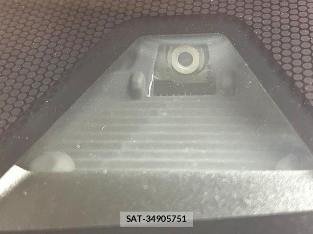 Honda VEZEL 2019-01 5881977-6