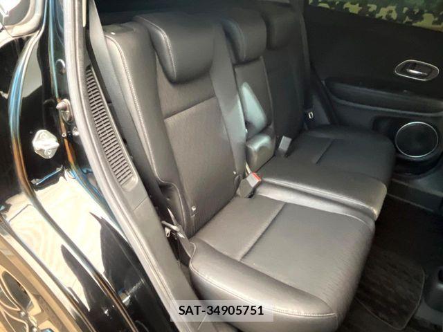 Honda VEZEL 2019-01 5881977-8