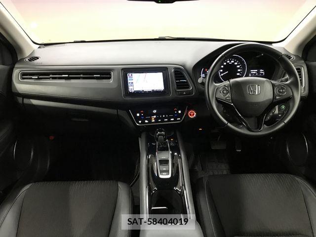 Honda VEZEL 2019-03 5881988-9