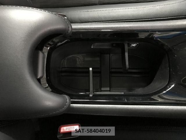 Honda VEZEL 2019-03 5881988-20