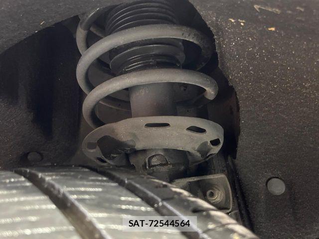 Honda VEZEL 2017-03 6022227-19