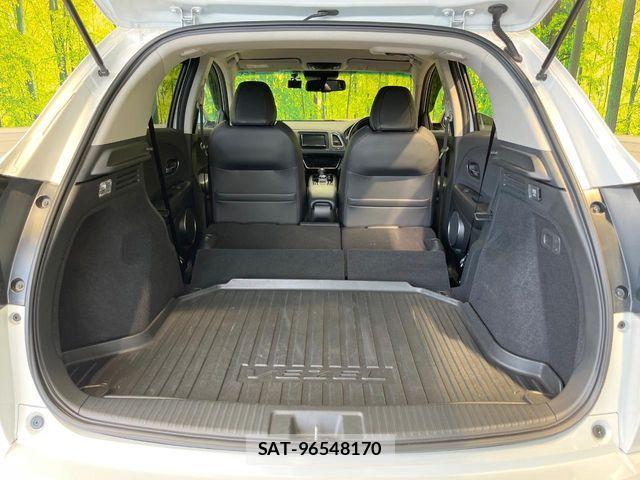 Honda VEZEL 2019-04 6220874-9
