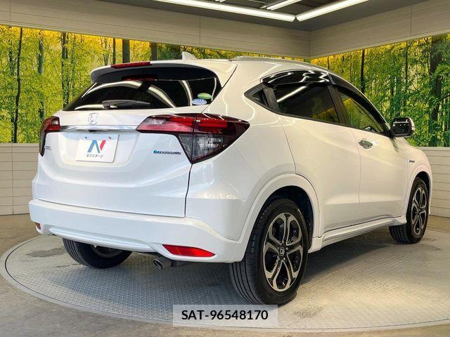 Honda VEZEL 2019-04 6220874-16