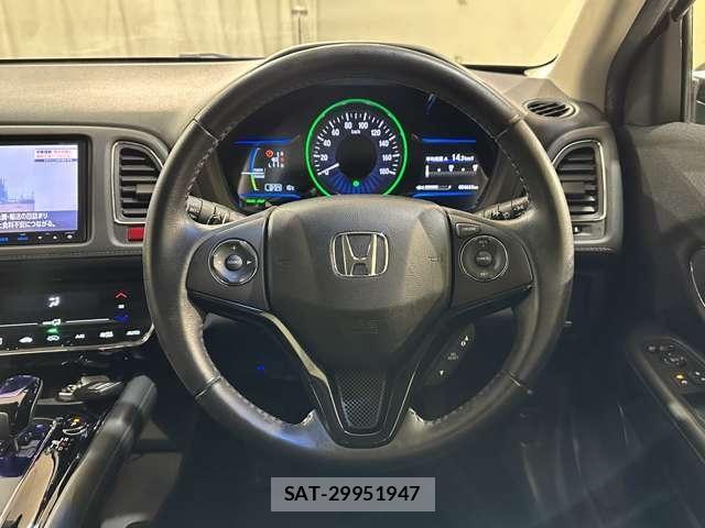 Honda VEZEL 2015-03 6266256-9