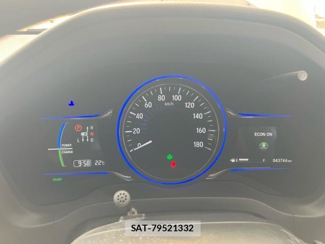 Honda VEZEL 2015-06 6547232-12