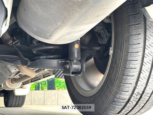 Honda VEZEL 2019-05 6674037-19