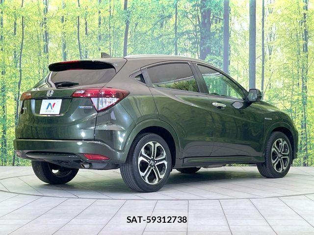 Honda VEZEL 2015-05 6674040-16