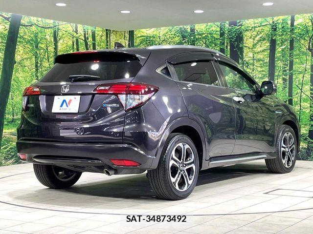 Honda VEZEL 2016-11 6674039-16
