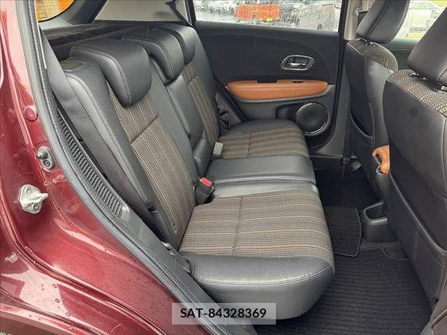 Honda VEZEL 2014-07 6678634-16