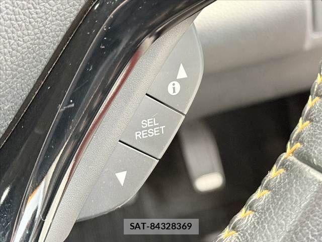 Honda VEZEL 2014-07 6678634-27