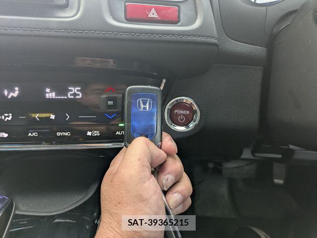 Honda VEZEL 2014-09 6678632-11