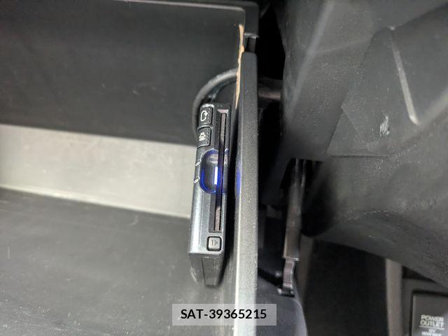 Honda VEZEL 2014-09 6678632-13