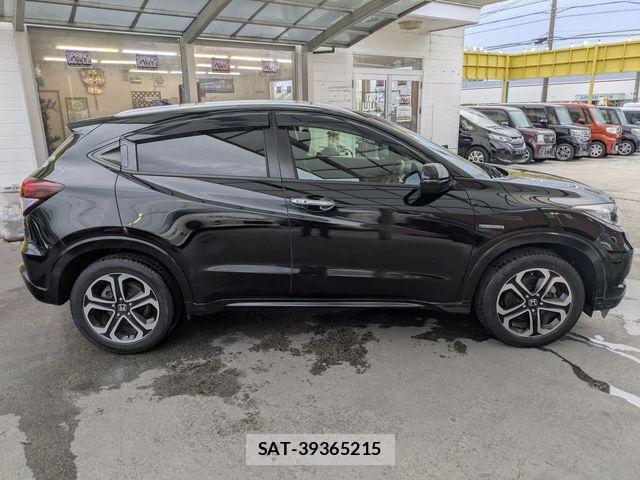 Honda VEZEL 2014-09 6678632-16