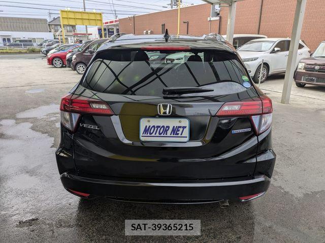Honda VEZEL 2014-09 6678632-17