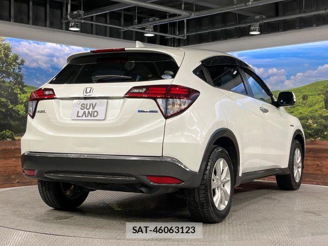 Honda VEZEL 2015-10 6678631-16