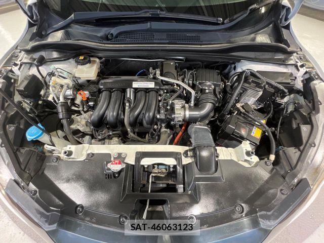 Honda VEZEL 2015-10 6678631-17
