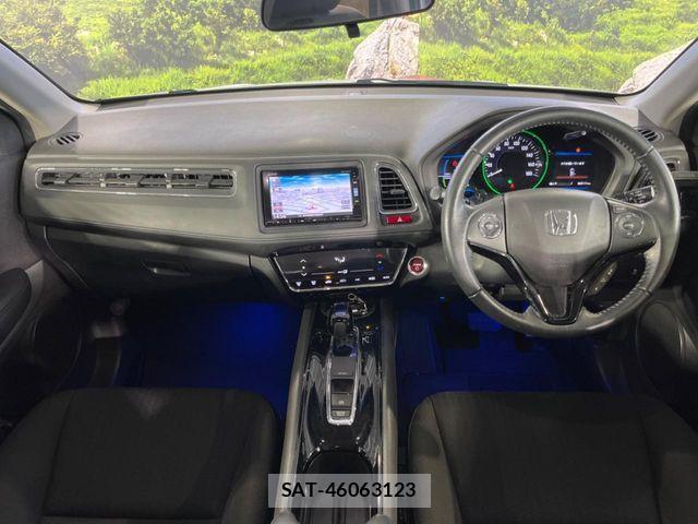 Honda VEZEL 2015-10 6678631-1