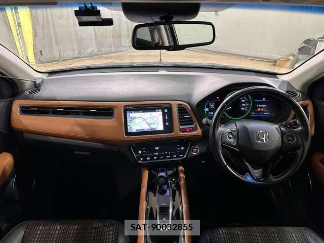 Honda VEZEL 2015-08 6691337-17
