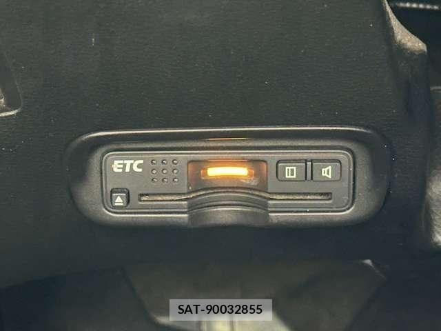 Honda VEZEL 2015-08 6691337-23