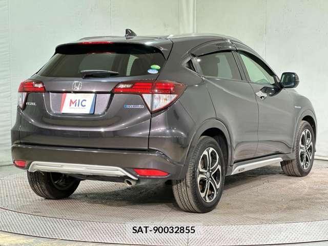 Honda VEZEL 2015-08 6691337-4