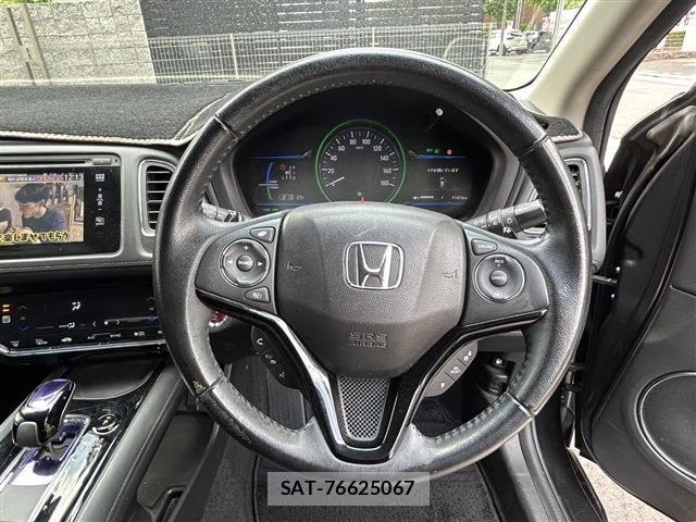 Honda VEZEL 2014-07 6717663-12