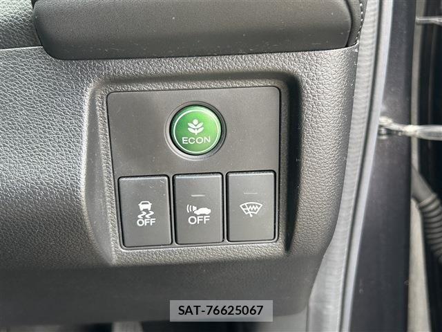 Honda VEZEL 2014-07 6717663-14