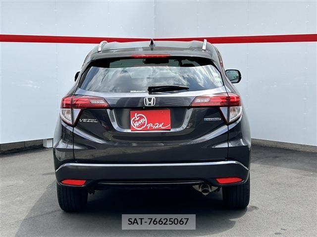 Honda VEZEL 2014-07 6717663-4