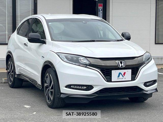 Honda VEZEL 2017-07 6717652-16