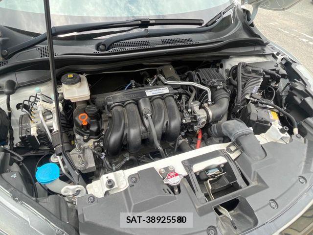 Honda VEZEL 2017-07 6717652-17