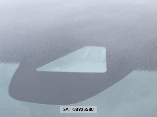 Honda VEZEL 2017-07 6717652-4