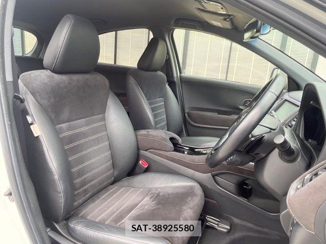 Honda VEZEL 2017-07 6717652-8