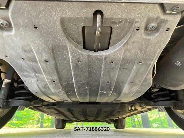 Honda VEZEL 2015-08 6717662-19