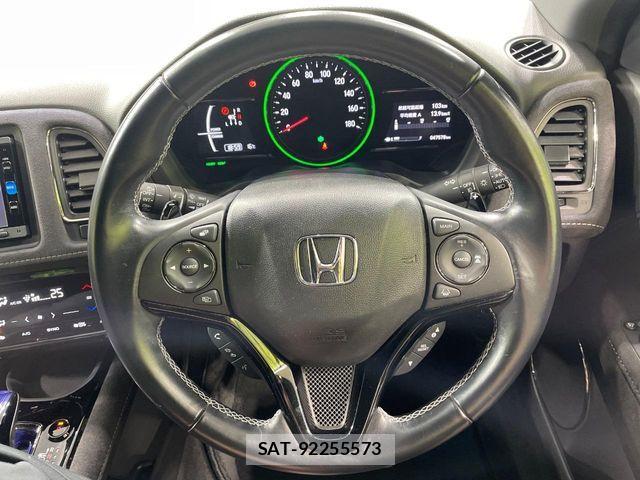 Honda VEZEL 2017-03 6717660-10