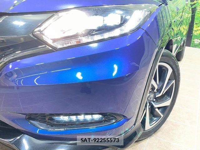 Honda VEZEL 2017-03 6717660-11